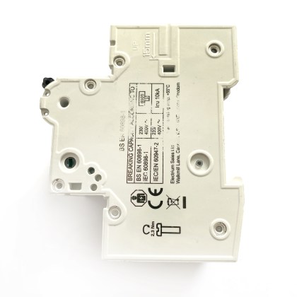 Crabtree LoadStar 6FT32C White Clip C32 32A 32 Amp 3 Pole Phase MCB Circuit Breaker Type C